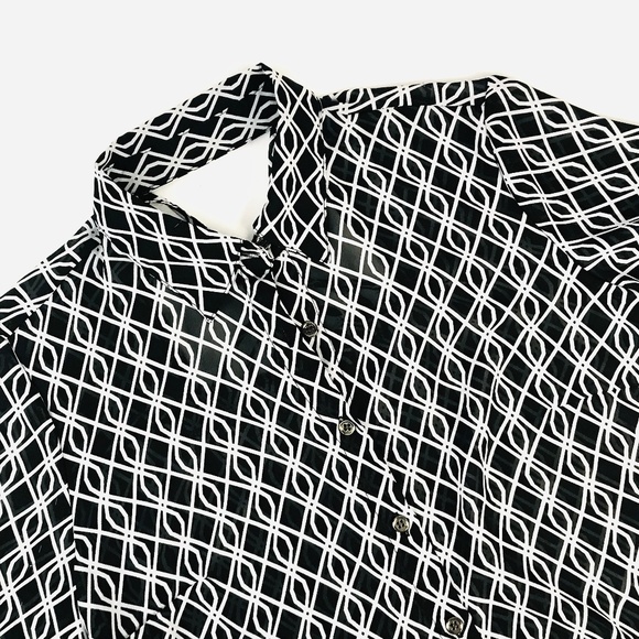 Unique Black & White Print Blouse - Picture 2 of 4